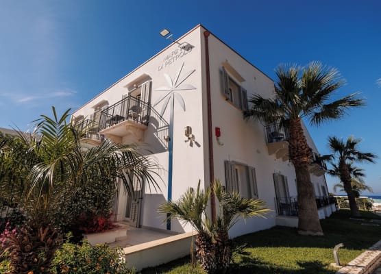 Marina di Petrolo Hotel & SPA 1