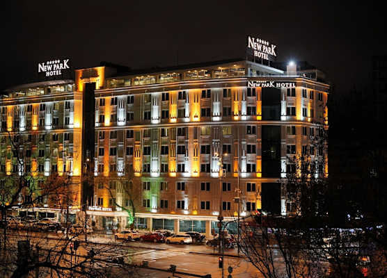 New Park Hotel 1