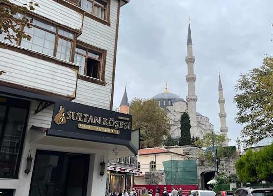 Sultan Corner 1