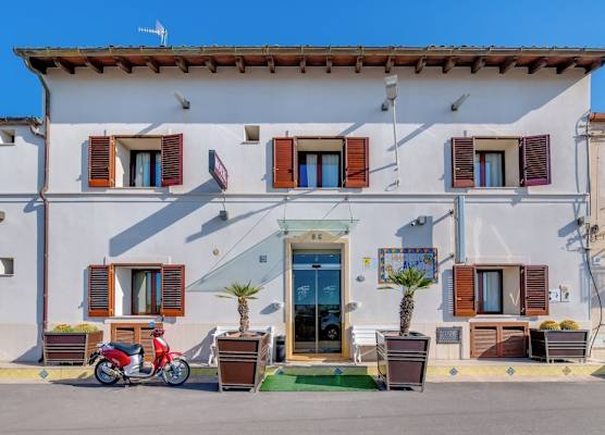 Hotel Aliai 1