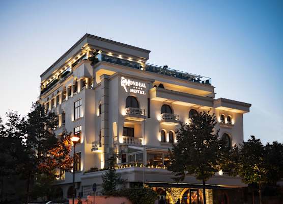 Mondial Hotel 1