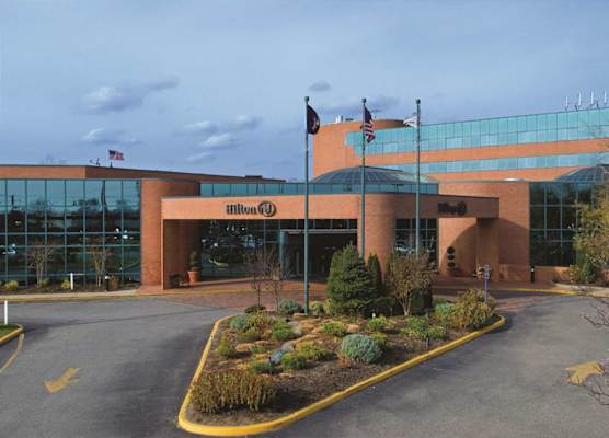 Hilton Long Island/Huntington 1