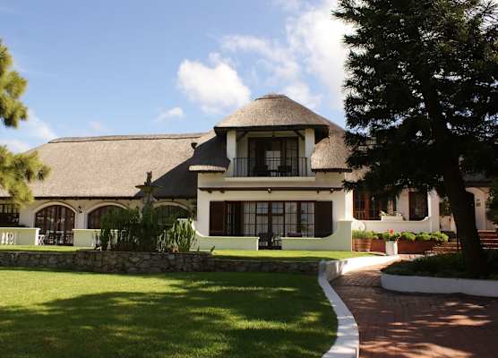 Whale Rock Luxury Lodge 1