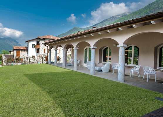 Bianco Hotel 1