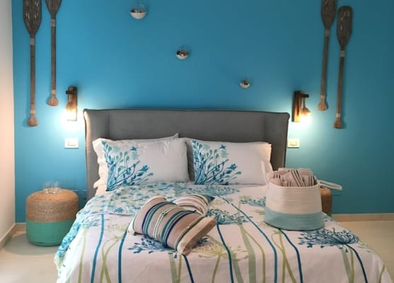 Intra Rooms 1