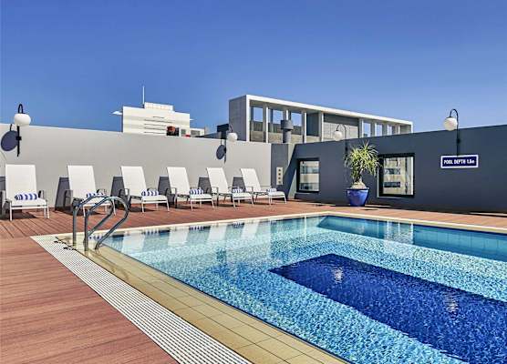 Mercure Perth 1