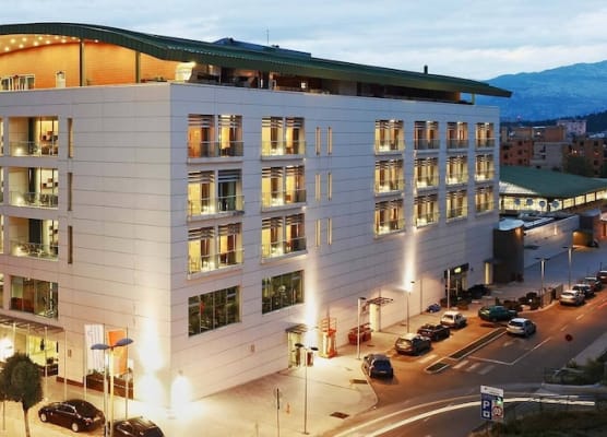 Ramada by Wyndham Podgorica 1