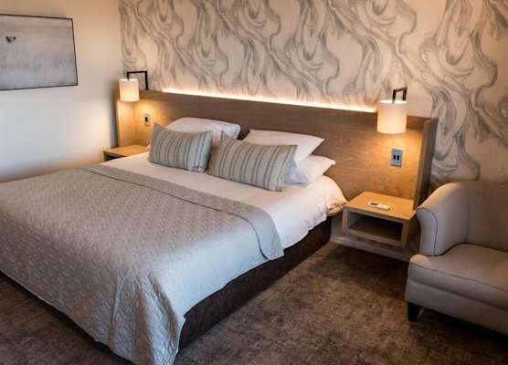 The Kelway Hotel 1