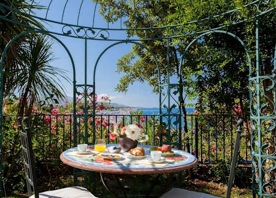 Grand Hotel De Rose 1