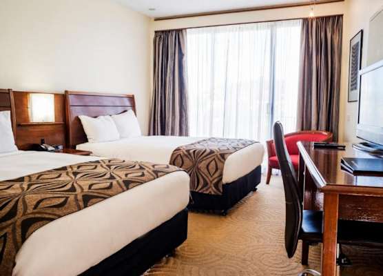 Crown Hotel 1