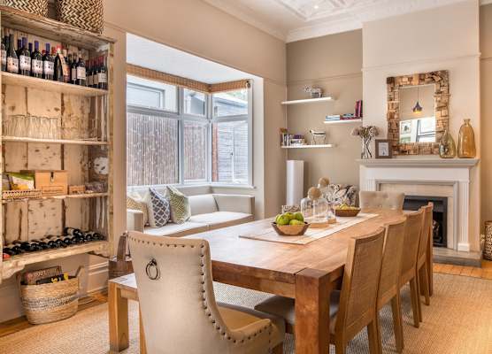 Antrim Villa by Totalstay 1