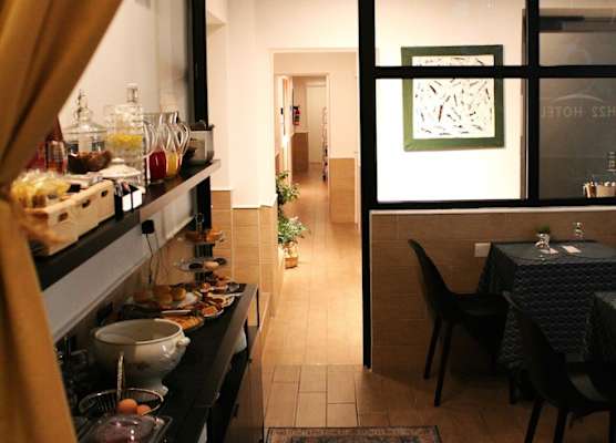 H22 Hotel 1