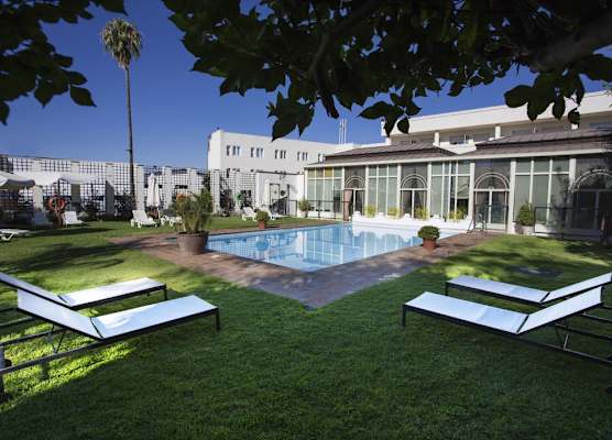 Hotel Oasis 1