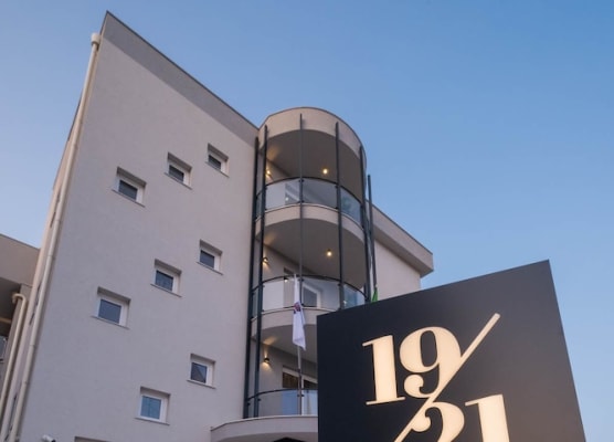 Hotel 1921 1