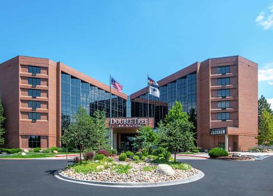 DoubleTree by Hilton Denver - Aurora 1
