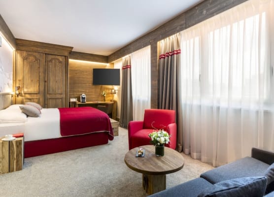 Edelweiss Manotel 1