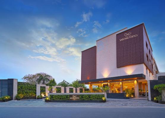 Royale Sarovar Portico Agra 1