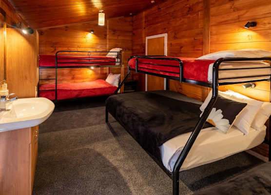 Skotel Alpine Resort 1