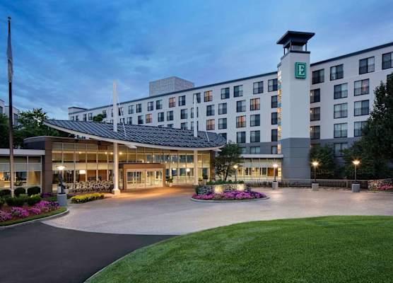 Embassy Suites by Hilton Boston Marlborough 1