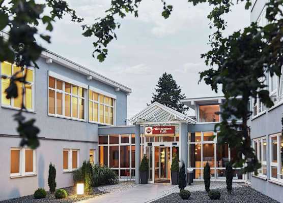 SCOTTY & EMILY Hotel Ulm 1