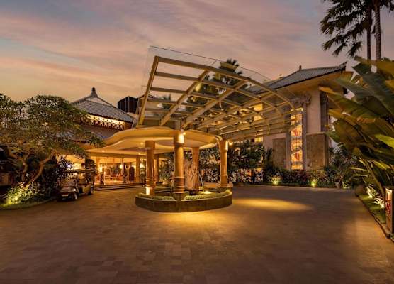SereS Springs Resort & Spa, Singakerta 1