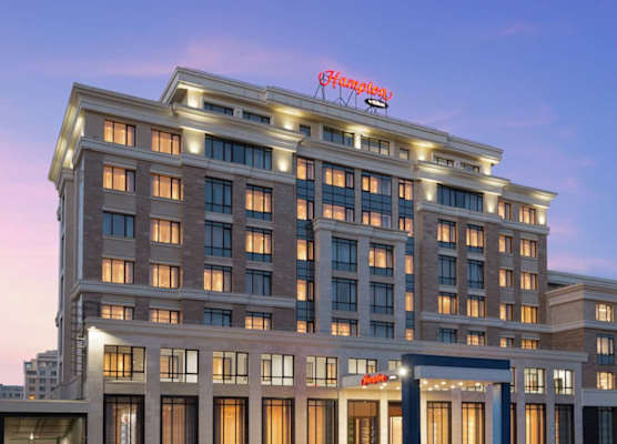 Hampton By Hilton Astana Triumphal Arch 1