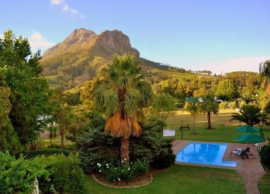 Orange-Ville Lodge & Guesthouse 1