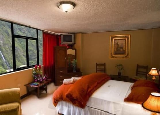 Puerta del Sol Hotel 1