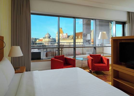 Courtyard by Marriott Budapest City Center 1