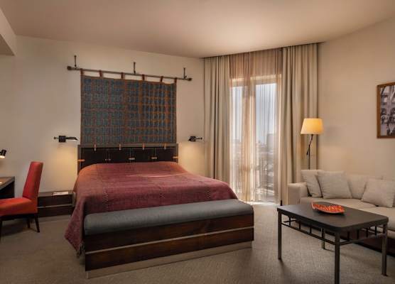 Tufenkian Historic Yerevan Hotel 1