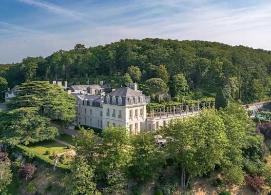 Chateau De Rochecotte 1