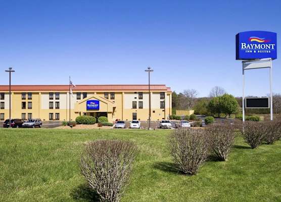 Baymont by Wyndham Crossville 1