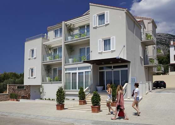 Boutique Hotel Bol 1