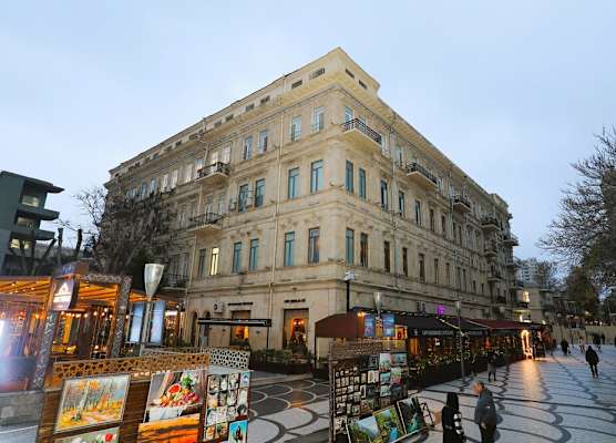 Azcot Hotel 1