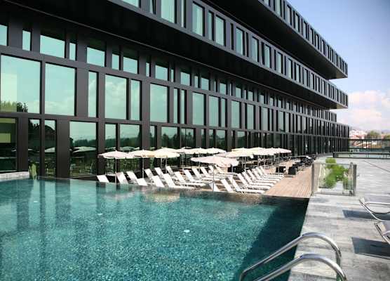 Axis Viana Business & SPA Hotel 1