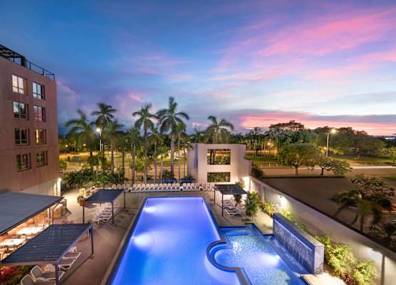 DoubleTree by Hilton Esplanade Darwin 1