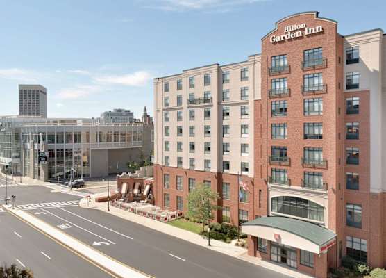 Hilton Garden Inn Worcester 1