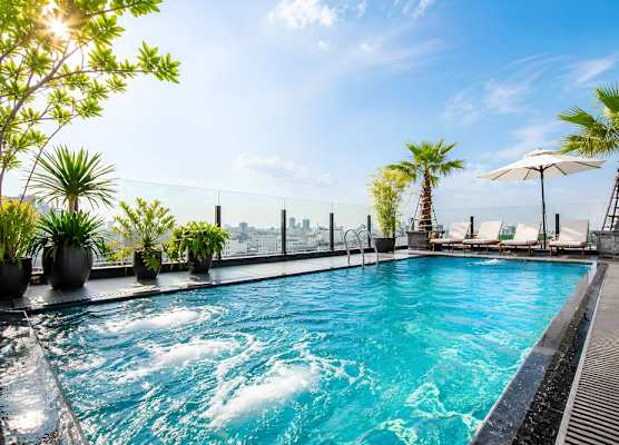MAY DE VILLE Crown Hotel 1