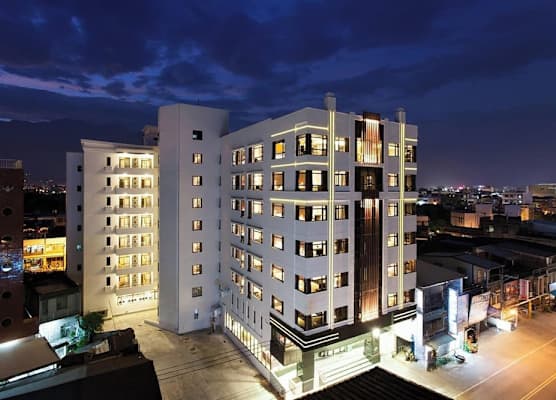 CHECK inn SELECT Hualien LinSen 1