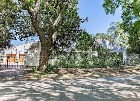 Bay Tree Guest House 1