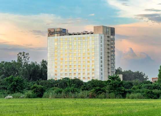 Radisson Blu Hotel, Greater Noida 1