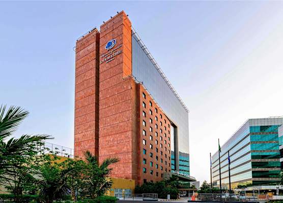 DoubleTree by Hilton Jeddah - Alandalus Mall 1