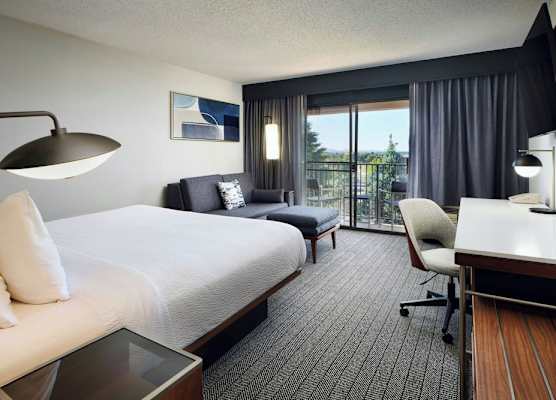 Courtyard by Marriott Boulder Longmont 1