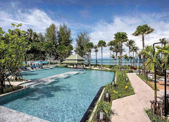 Grand Mercure Khao Lak Bangsak 1