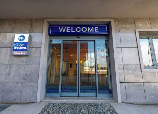 Best Western Palace Inn Hotel 1
