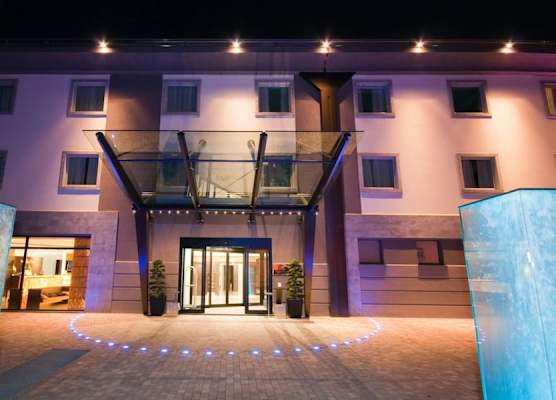 Winter Garden Hotel Bergamo Airport 1