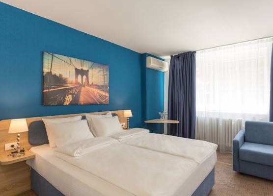 Premium Crown Suites 1