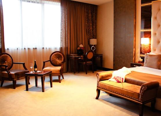Sapphire Hotel Baku 1