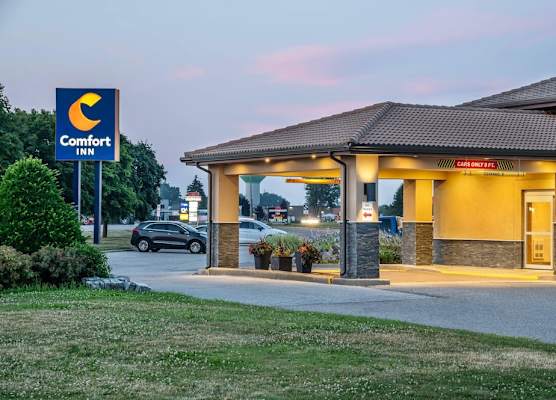 Comfort Inn Chatham 1