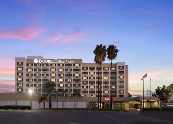 DoubleTree by Hilton Los Angeles - Norwalk 1